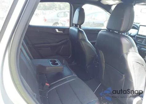 2023 Ford Escape St-Line z USA, uszkodzony, nr VIN 1FMCU9MN9PUA71353